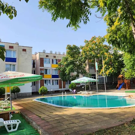 централ Hotel 2*