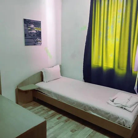 Hotel централ 2*