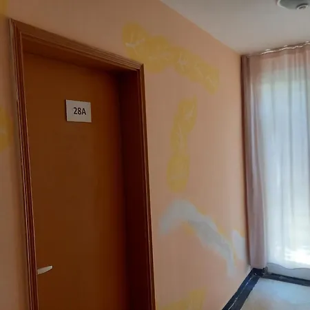 централ Ξενοδοχείο 2*
